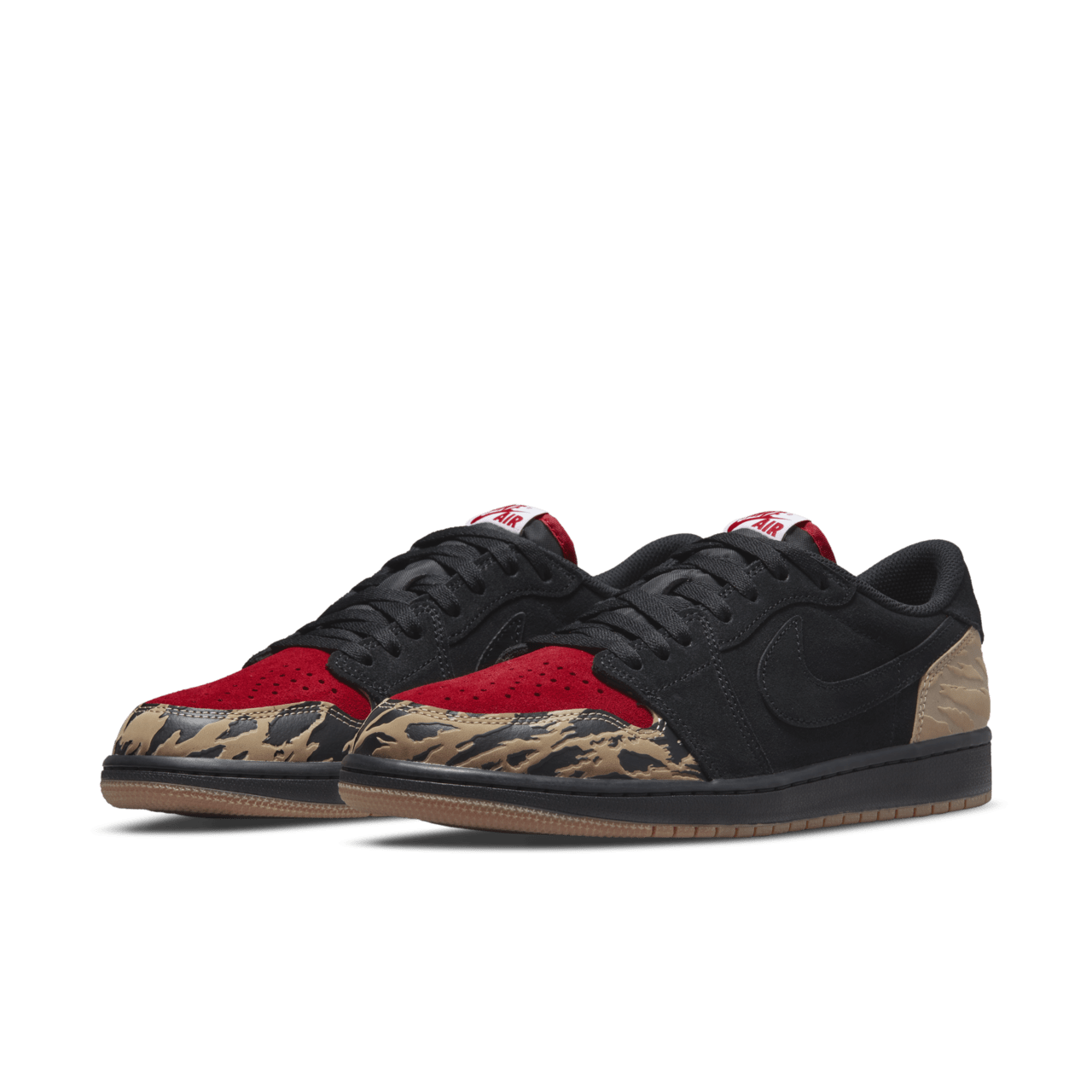 Date de sortie de la Air Jordan 1 Low x SoleFly « Black and Sport Red »  (DN3400-001). Nike SNKRS
